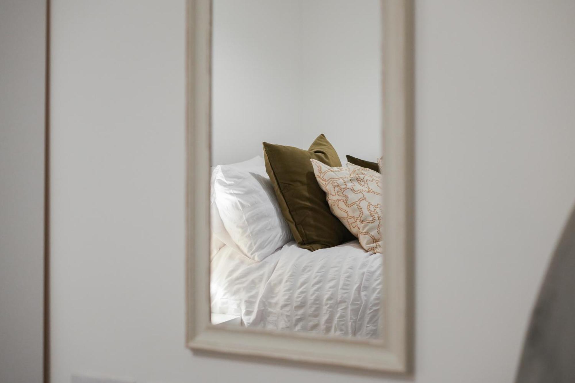 Elegant One Bedroom Apartment In Sheffield By Eason Stays, Ideal For Business Travellers And Weekend Getaways, With Free Parking! Exterior photo