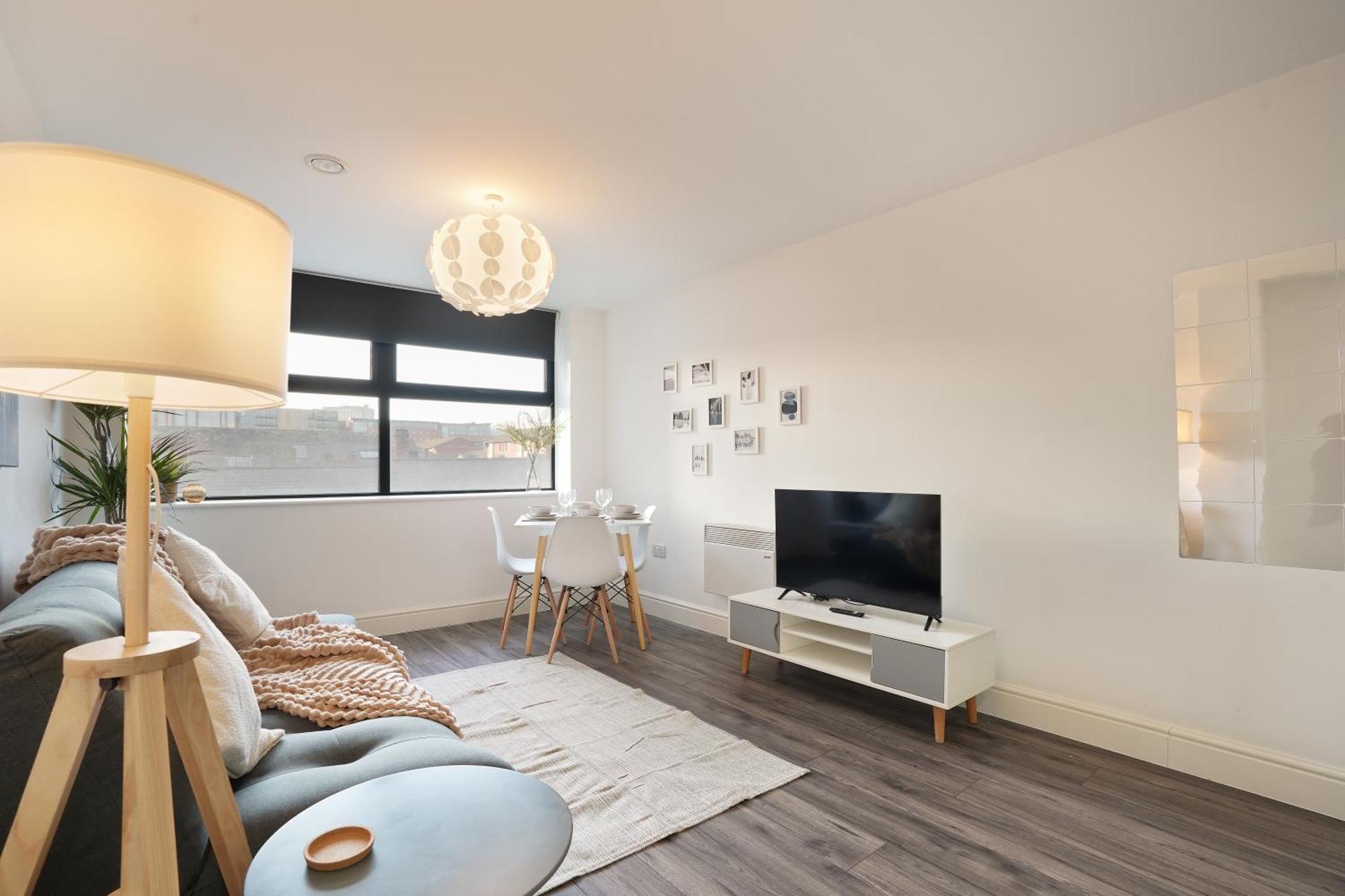 Elegant One Bedroom Apartment In Sheffield By Eason Stays, Ideal For Business Travellers And Weekend Getaways, With Free Parking! Exterior photo