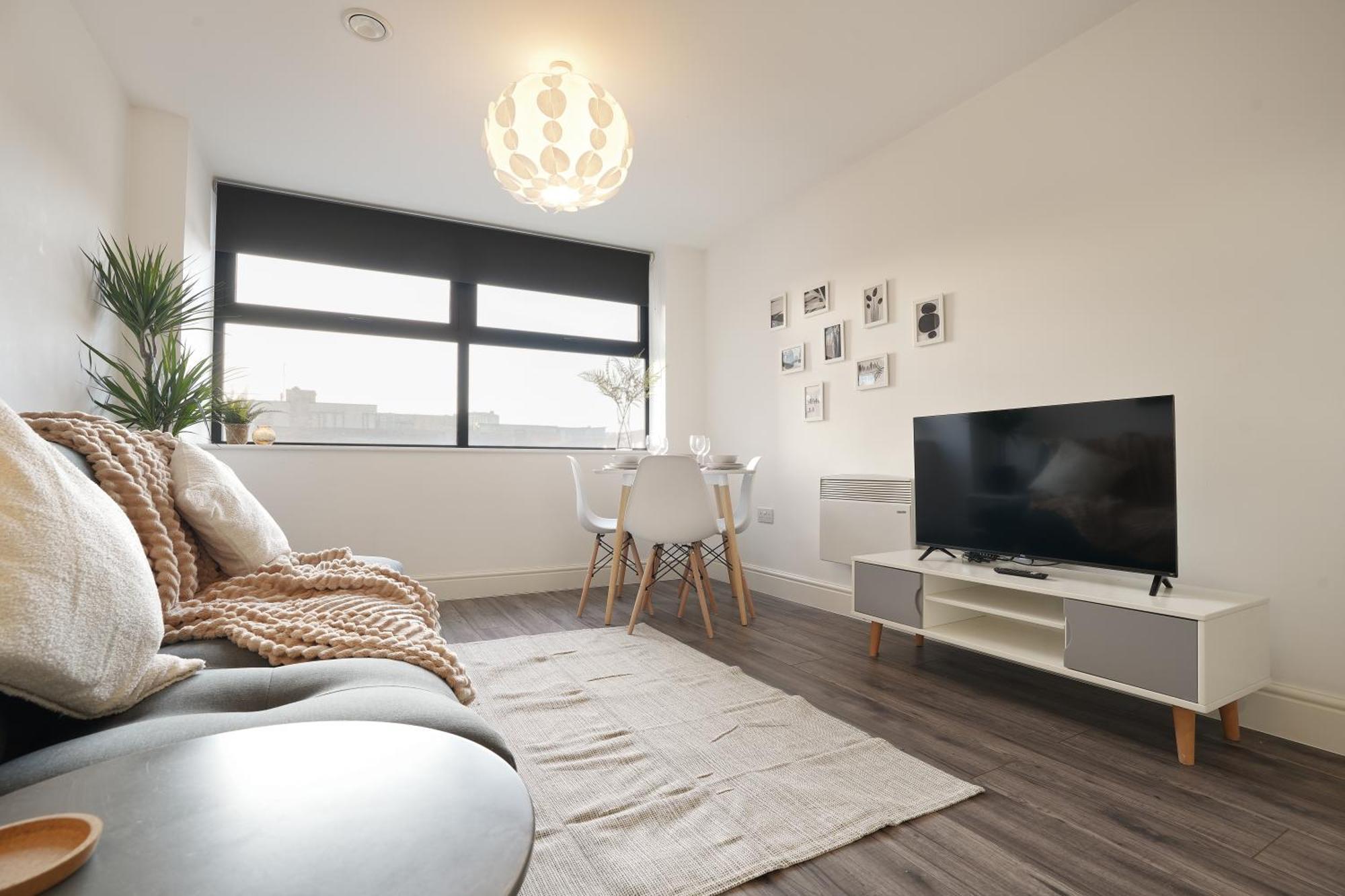Elegant One Bedroom Apartment In Sheffield By Eason Stays, Ideal For Business Travellers And Weekend Getaways, With Free Parking! Exterior photo