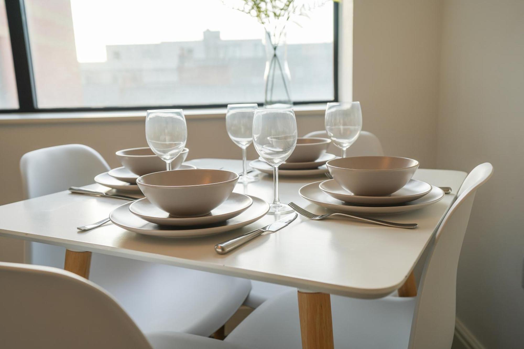 Elegant One Bedroom Apartment In Sheffield By Eason Stays, Ideal For Business Travellers And Weekend Getaways, With Free Parking! Exterior photo