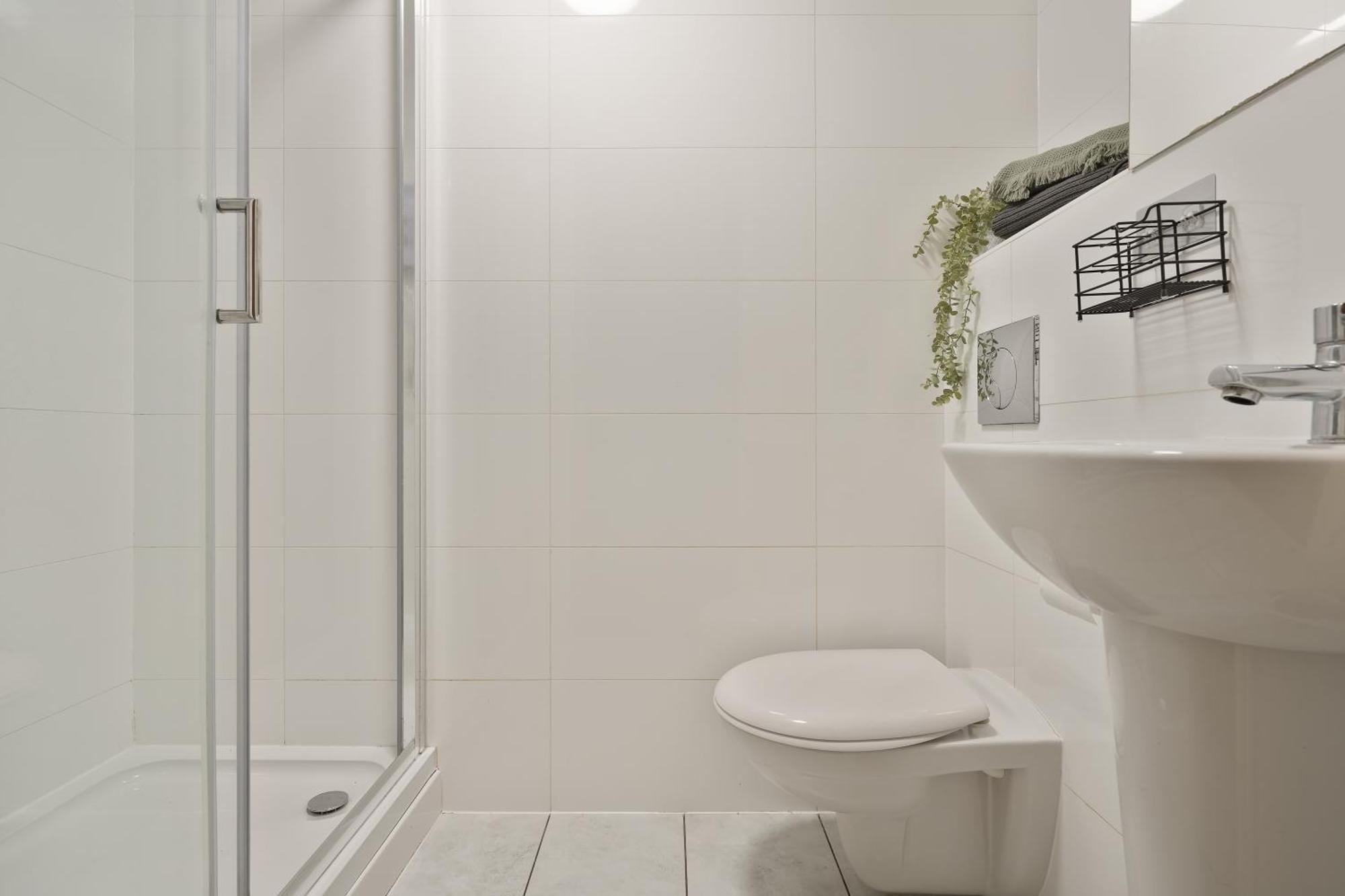 Elegant One Bedroom Apartment In Sheffield By Eason Stays, Ideal For Business Travellers And Weekend Getaways, With Free Parking! Exterior photo